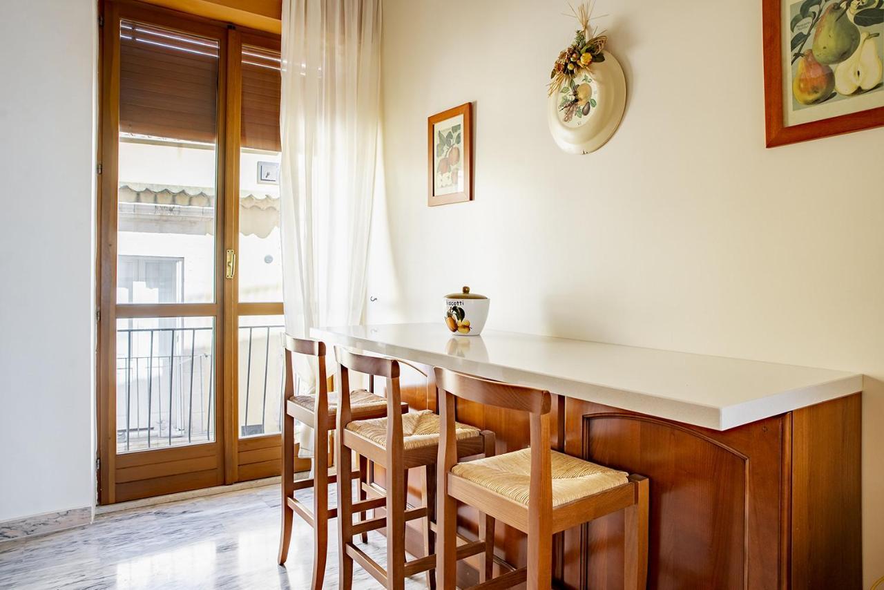 Ortigia Seafront Apartment By Wonderful Italy 시라쿠사 외부 사진